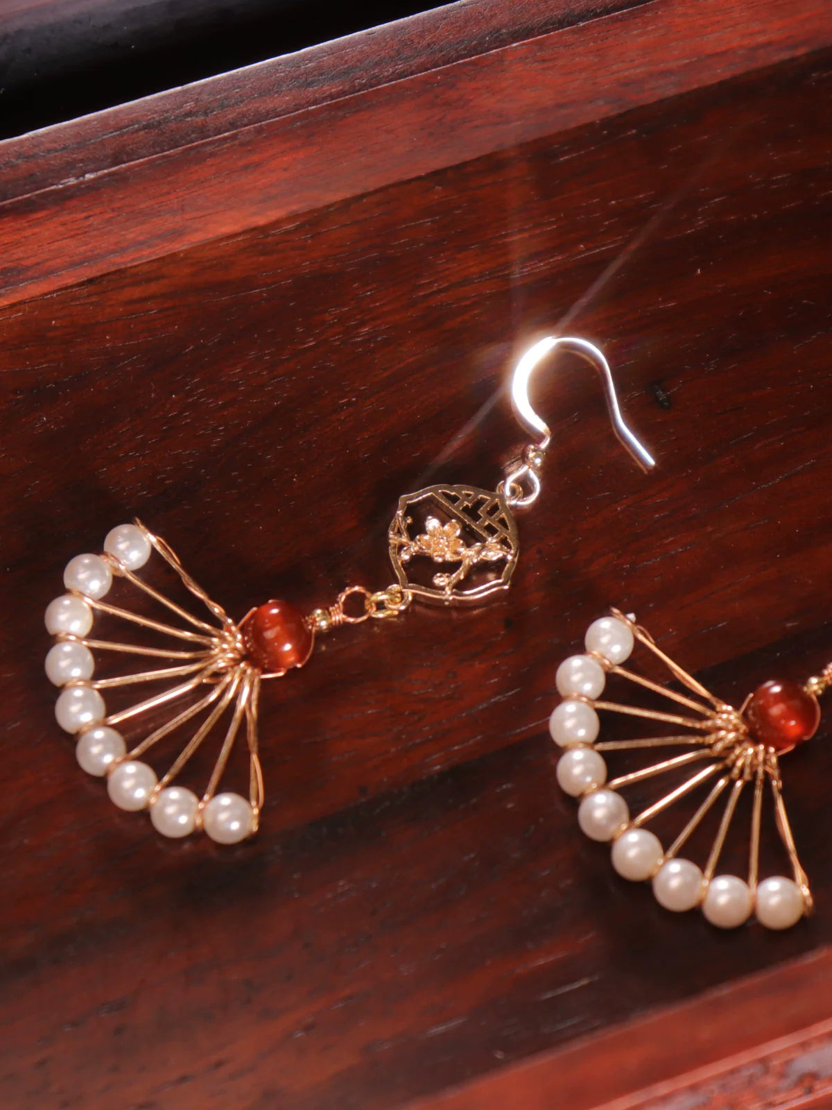 Fan Pearls Chinese Style Earrings