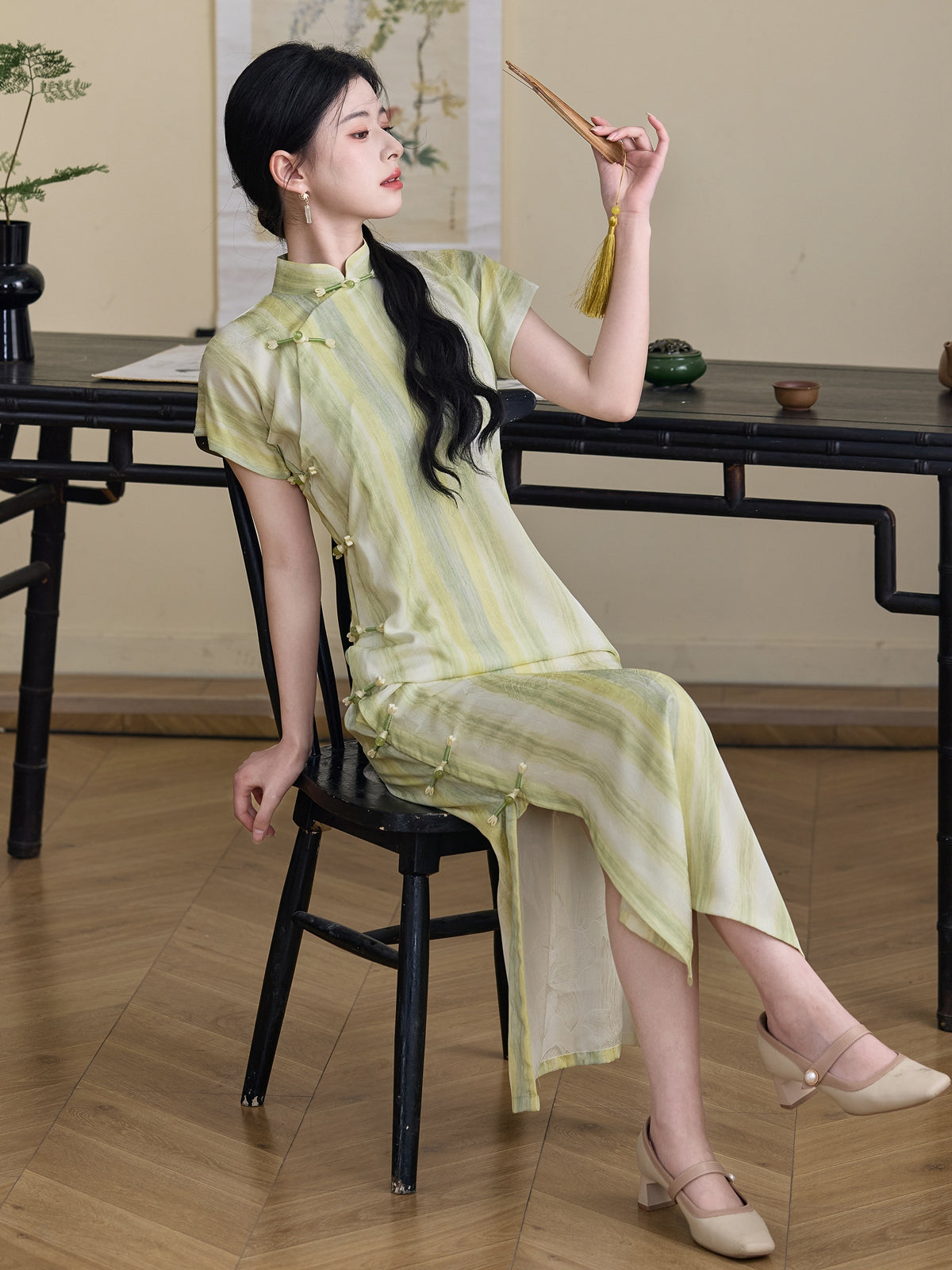 Light and Dust 和光同尘 - Short Sleeve Retro Stripes Long Cheongsam