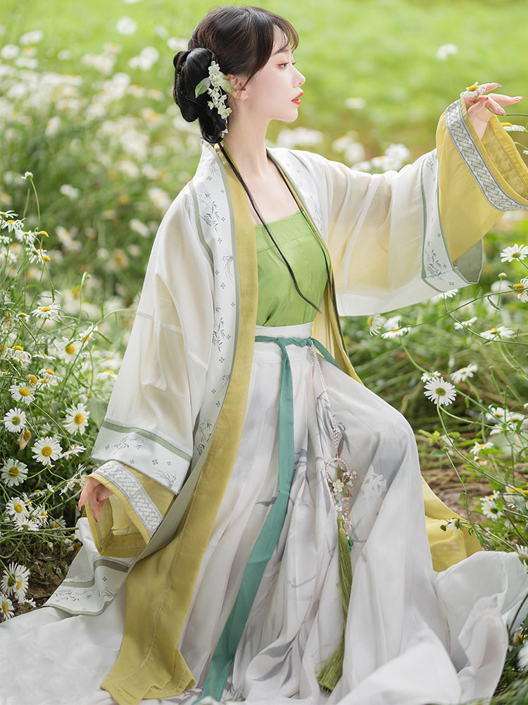 Jiuhua 久华 - Song Dynasty Style Qiyao Ruqun Hanfu