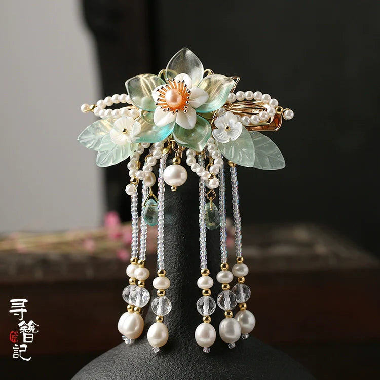 Hair Clip: Green Rue