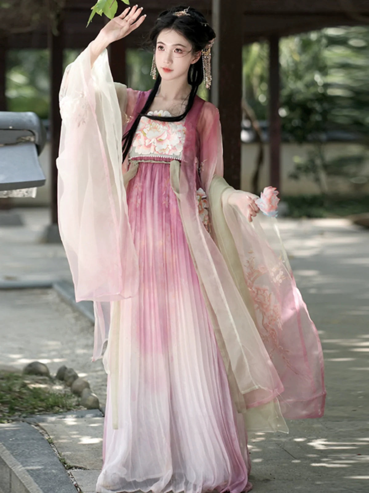 Peach Blossom God 桃花神 - Tang Dynasty Style Hanfu Dress Heziqun