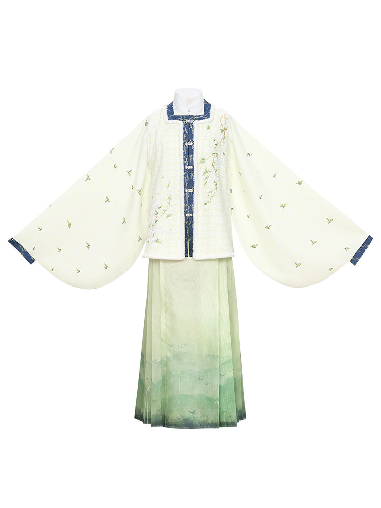 Spring Mountain 晴山 - Bijia & Mamianqun Ming Dynasty Hanfu Set