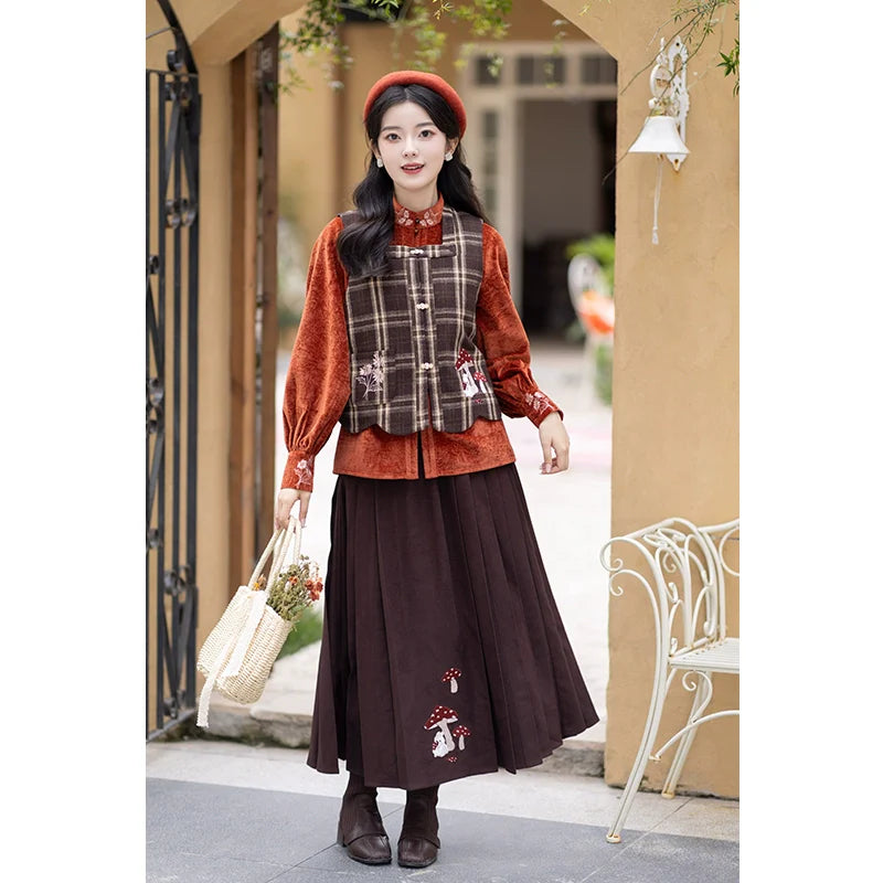 Ming Dynasty Modern Hanfu, Mushroom Rabbit 蘑菇兔 (Preorder)