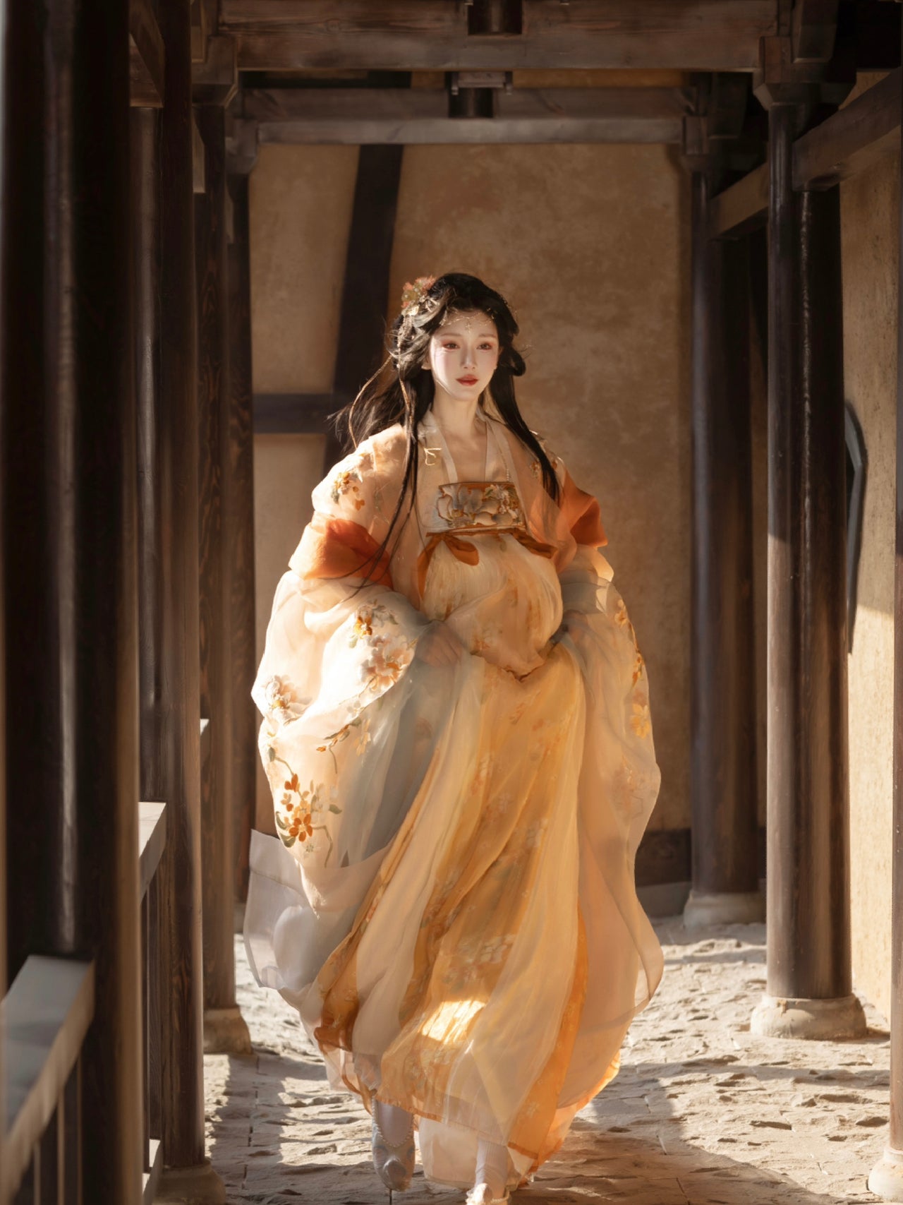 Yuren 玉人 - Tang Dynasty Style Qixiong Ruqun