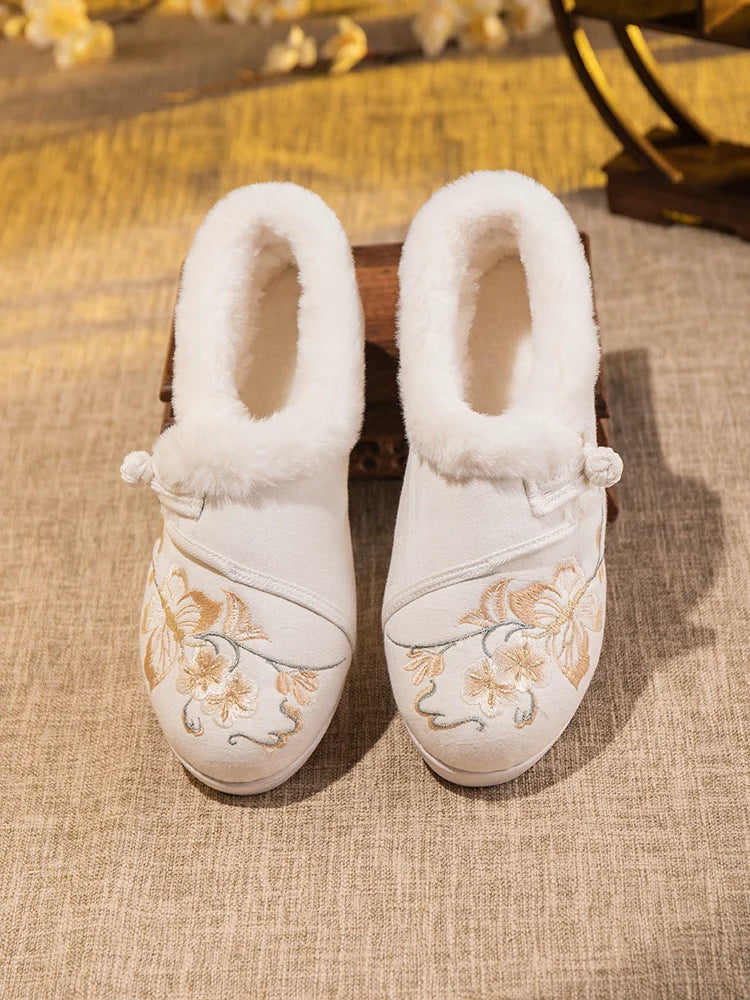 Yunni - Furry Embroidered Hanfu Shoes for Winter