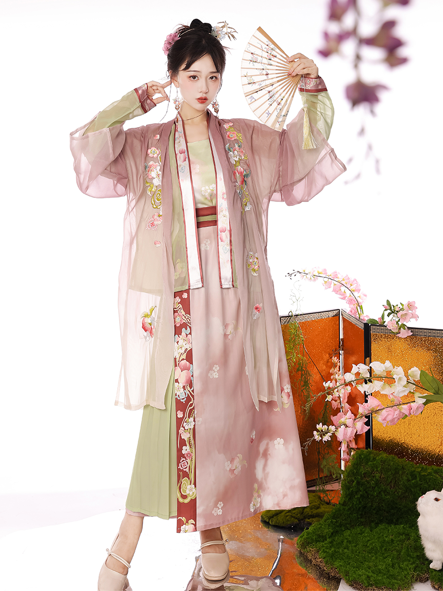 Tao Yan 桃研 - Song Dynasty Style Qiyao Ruqun Hanfu