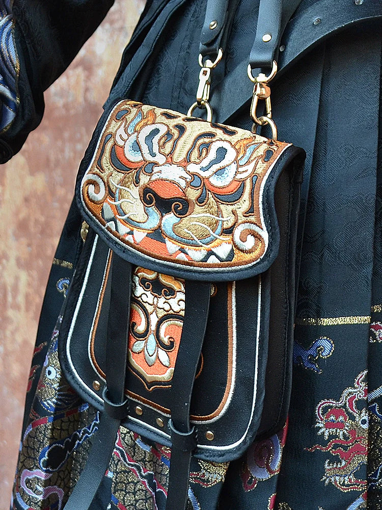 Tiger Head Waist Bag for Men and Women