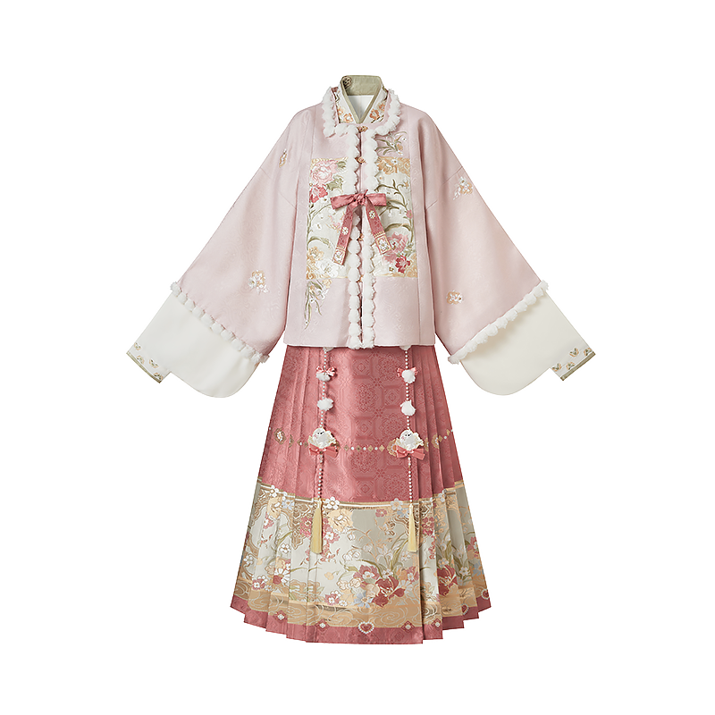 Flower Banquet 团花小宴 - Pipa Sleeve Top & Mamianqun Ming Dynasty Hanfu Set