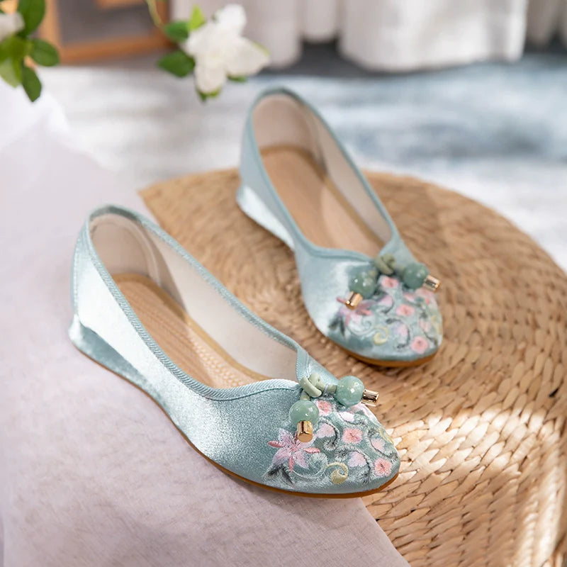 Ellie - Embroidered Cheongsam Shoes