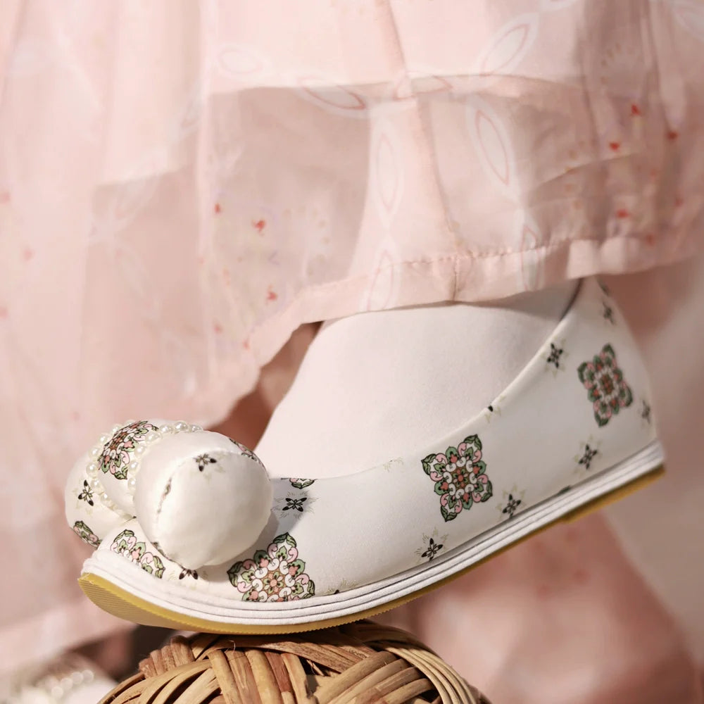 Sarah - Traditional Satin Bow Shoes for Hanfu