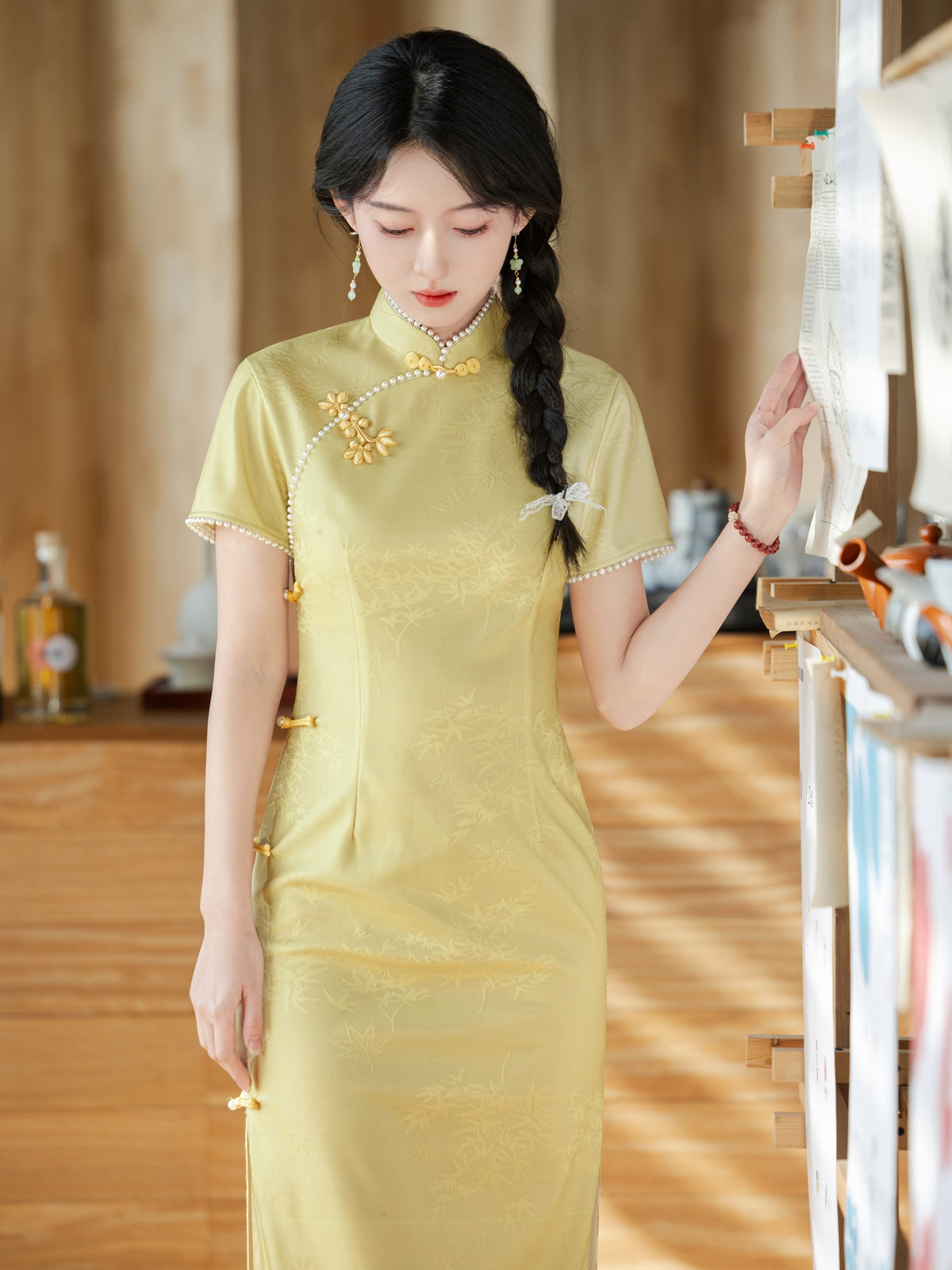 Fusu 扶苏 - Short Sleeve Vintage Yellow Midi Cheongsam