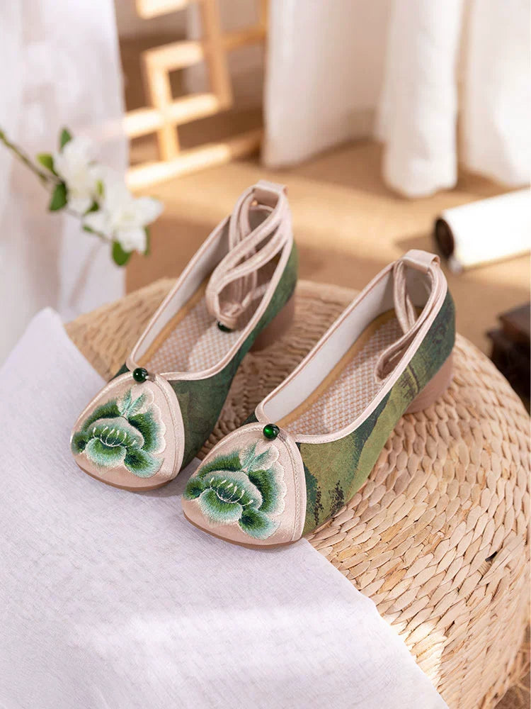 Eleanor - Embroidered Qipao Shoes
