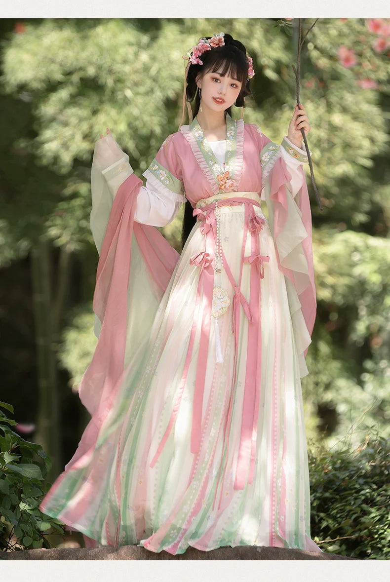 Water Dew 水露 - Tang Dynasty Style Beizi Qiyao Ruqun