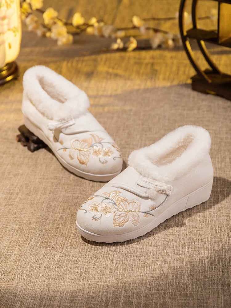 Yunni - Furry Embroidered Hanfu Shoes for Winter
