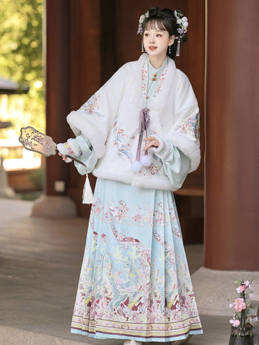 Deer Flowers 一鹿生花 - Mamianqun Ming Dynasty Hanfu Set