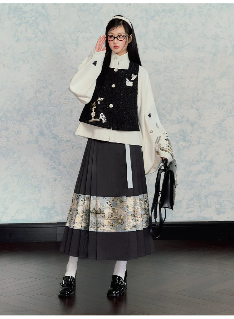 Ming Dynasty Modern Hanfu, Mamianqun, Bogu Cat 博古猫猫 (Preorder)