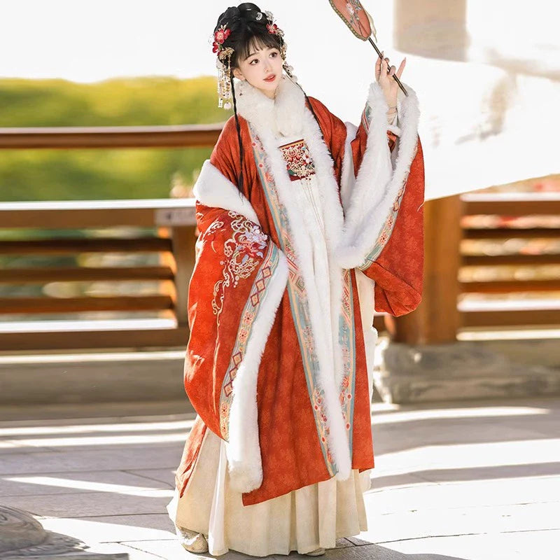 Tang Jinci  唐锦词 - Tang Dynasty Style Qixiong Ruqun for Spring and Autumn