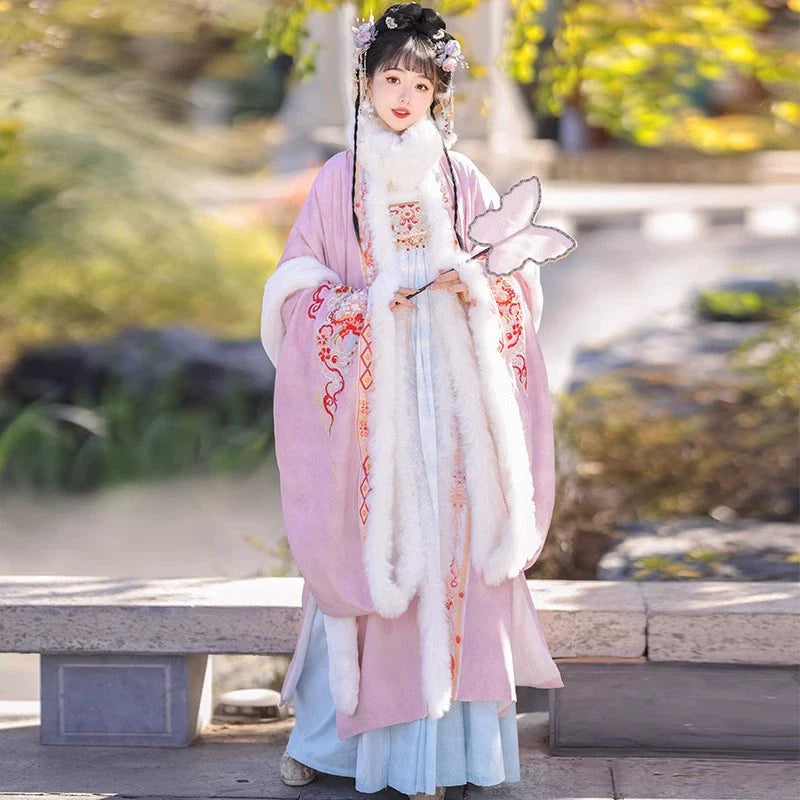 Tang Jinci  唐锦词 - Tang Dynasty Style Qixiong Ruqun for Spring and Autumn