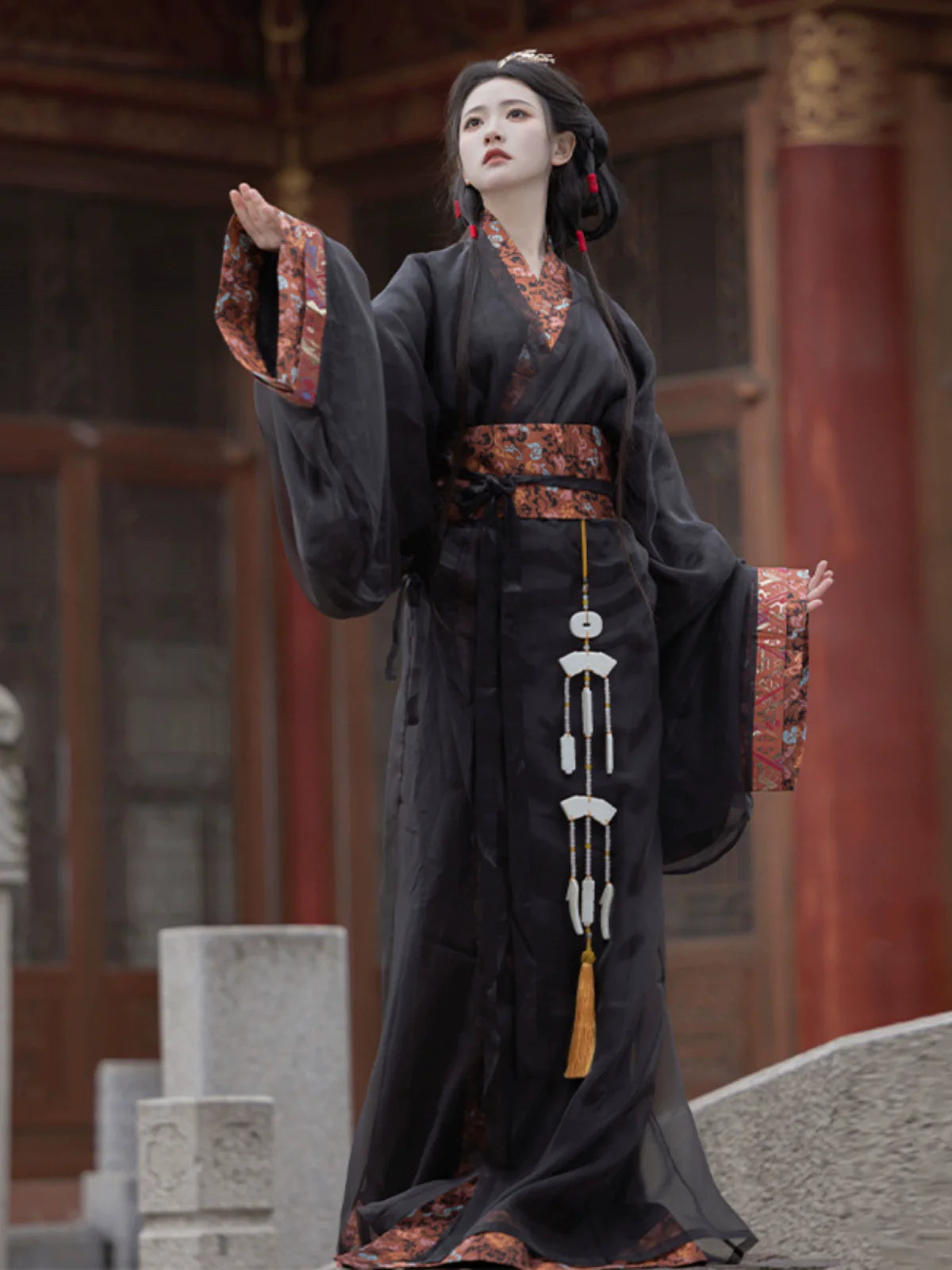 Southern Star - Warring States and Han Dynasty Straight Hem Robe