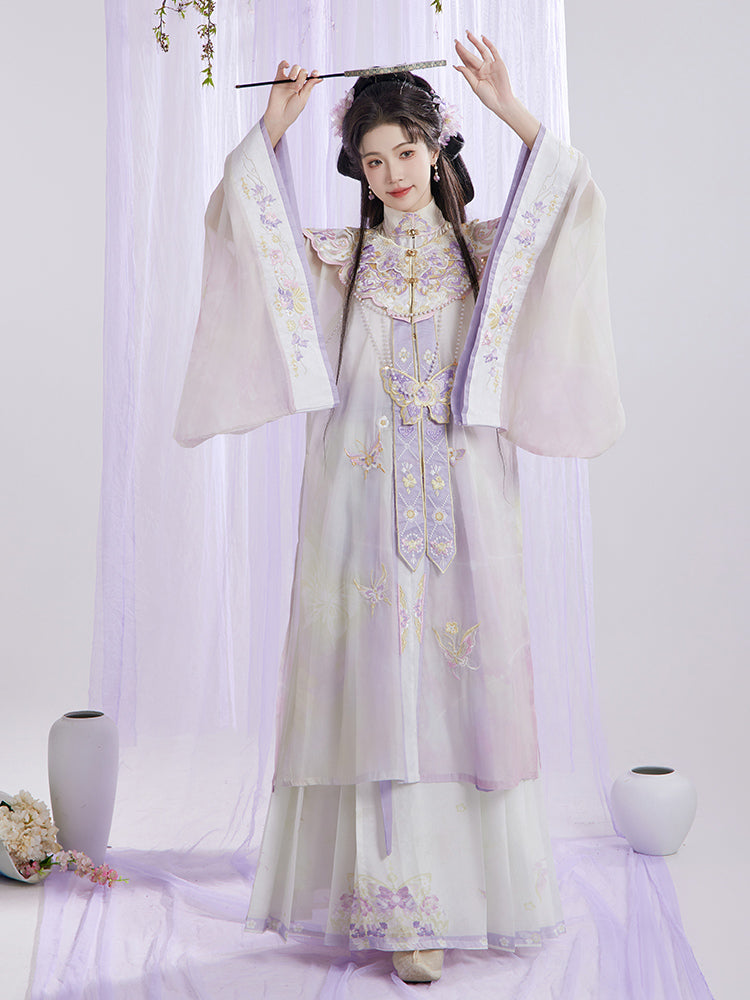 Lifelike 栩栩 - Cloud Collar & Mamianqun Ming Dynasty Hanfu Set