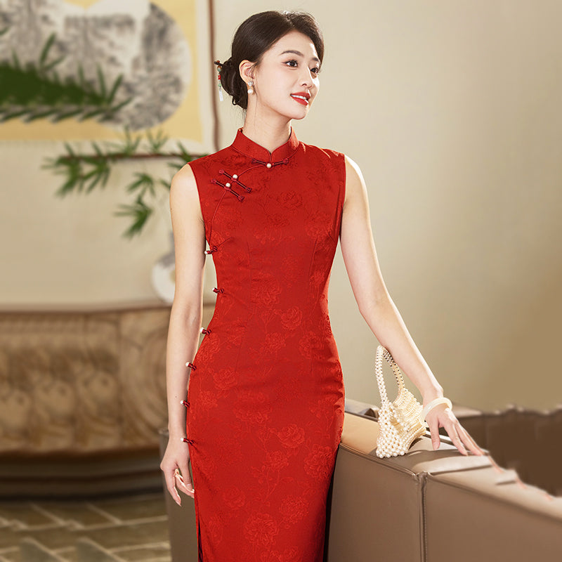 Brewing Happiness - Wedding Cheongsam for Tea Ceremony