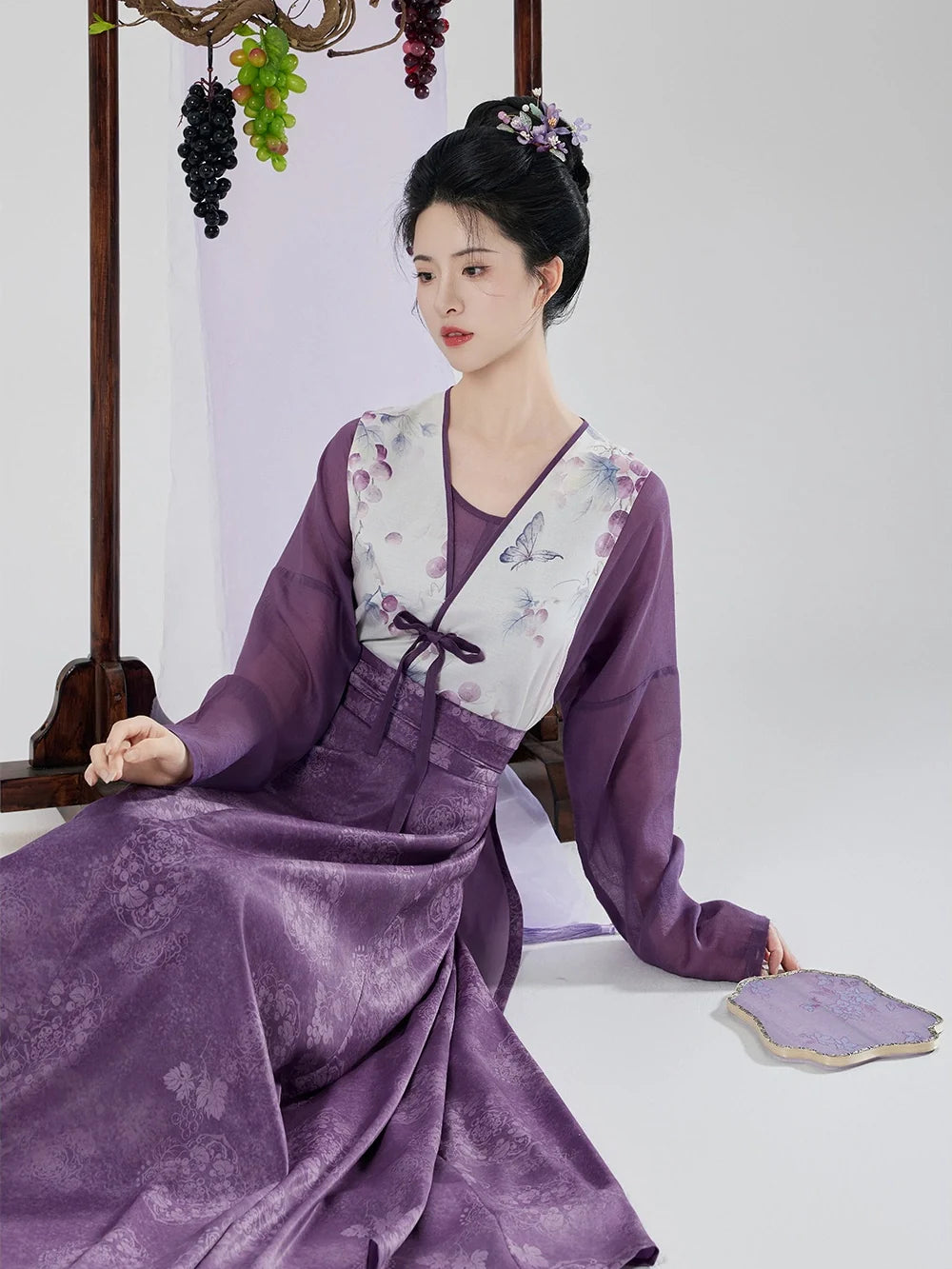 Taro Grape 紫芋葡萄 - Modern Tang Dynasty Hanfu Outfit (Preorder)