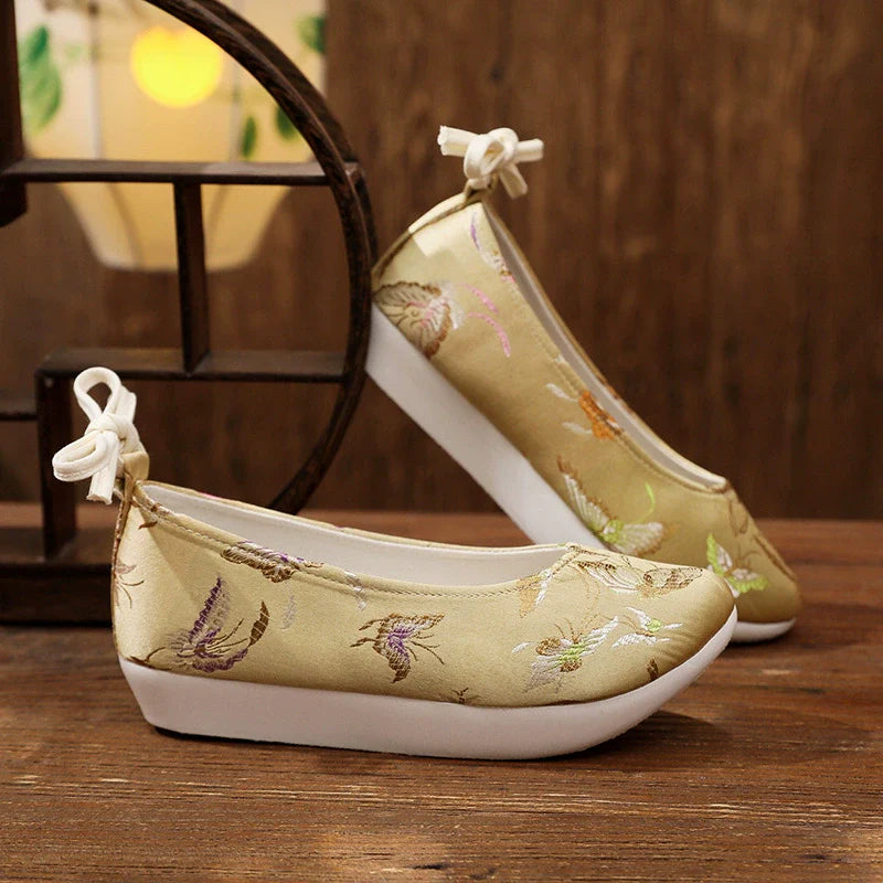 Quinn - Traditional Brocade Hanfu Shoes
