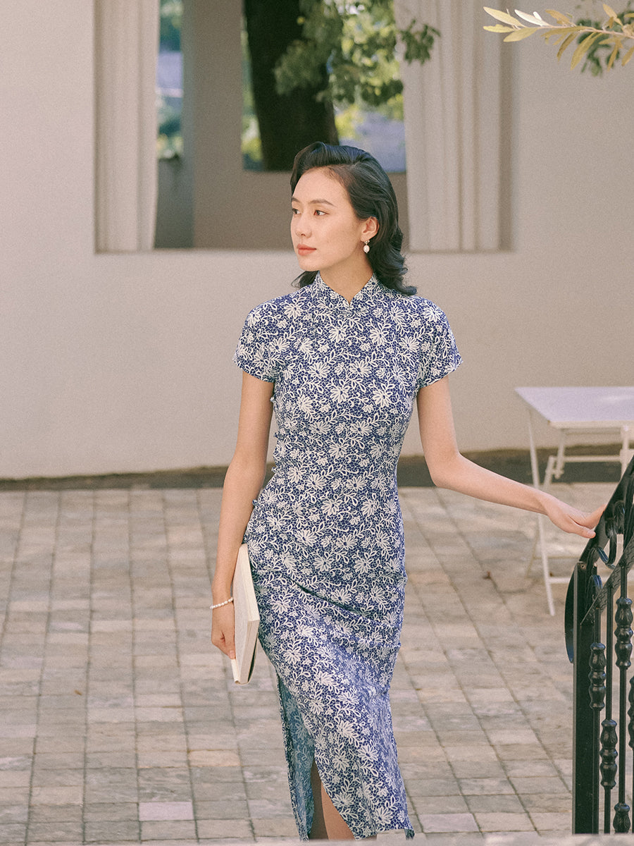 Porcelain Strands 瓷缕 - Cotton Short Sleeves Mid Length Retro Cheongsam (Preorder)