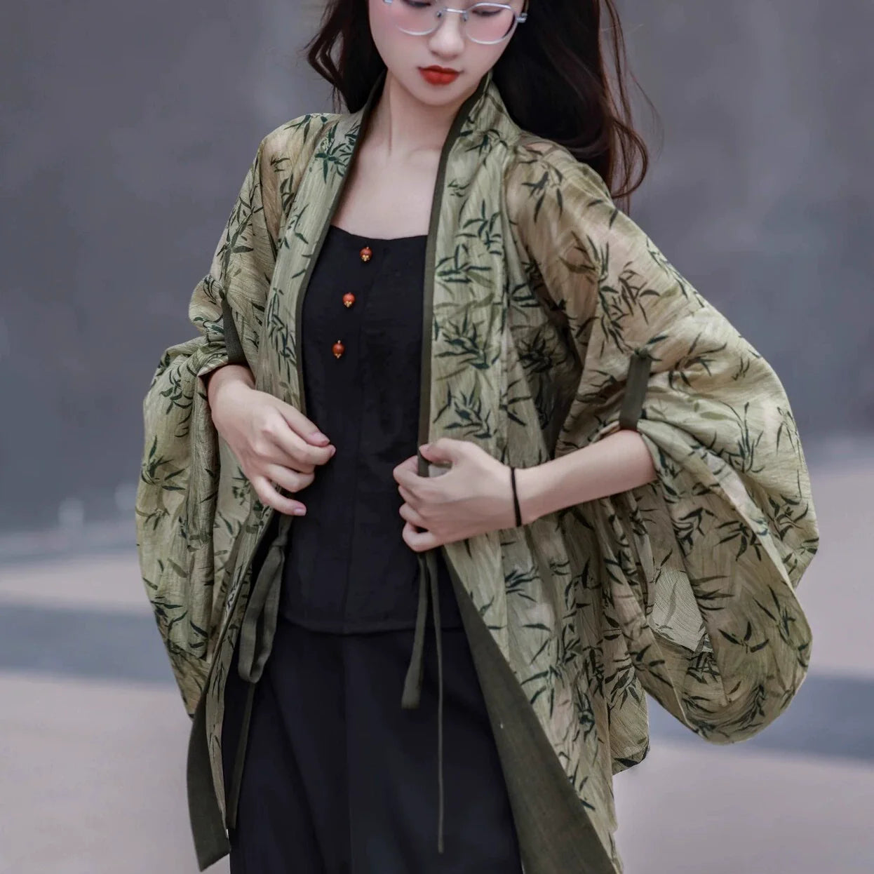 Yujun 玉君 - Modern Wei Jin Northern Dynasties Bamboo Cardigan (Preorder)