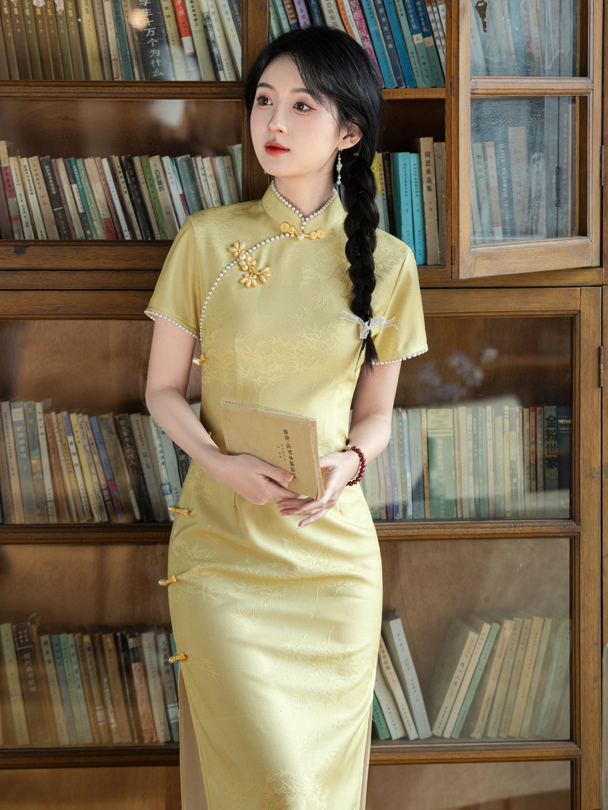 Fusu 扶苏 - Short Sleeve Vintage Yellow Midi Cheongsam