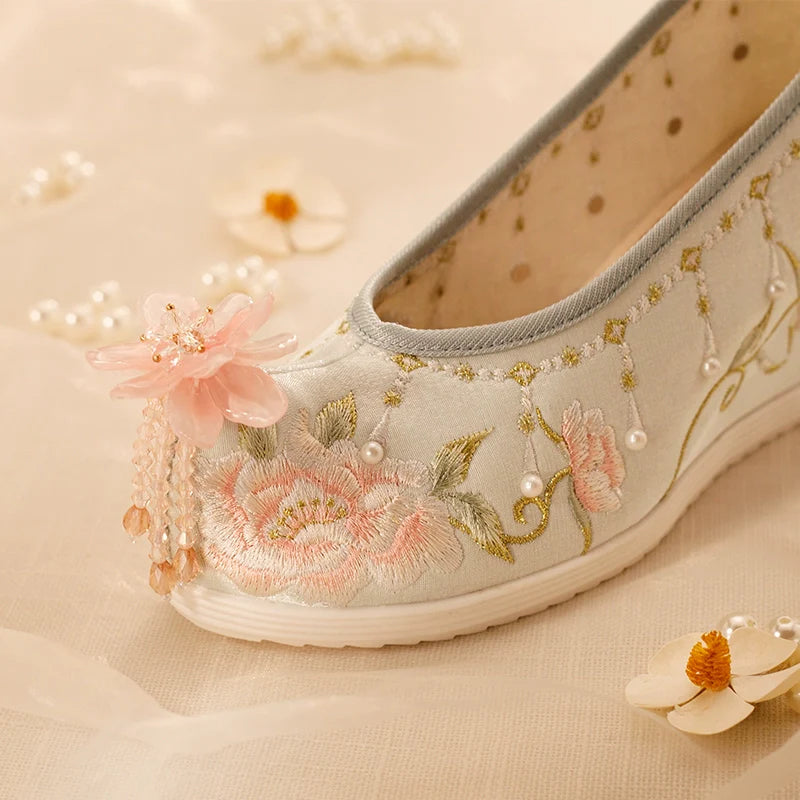 Vivian - Wedge Heels Embroidered Hanfu Shoes