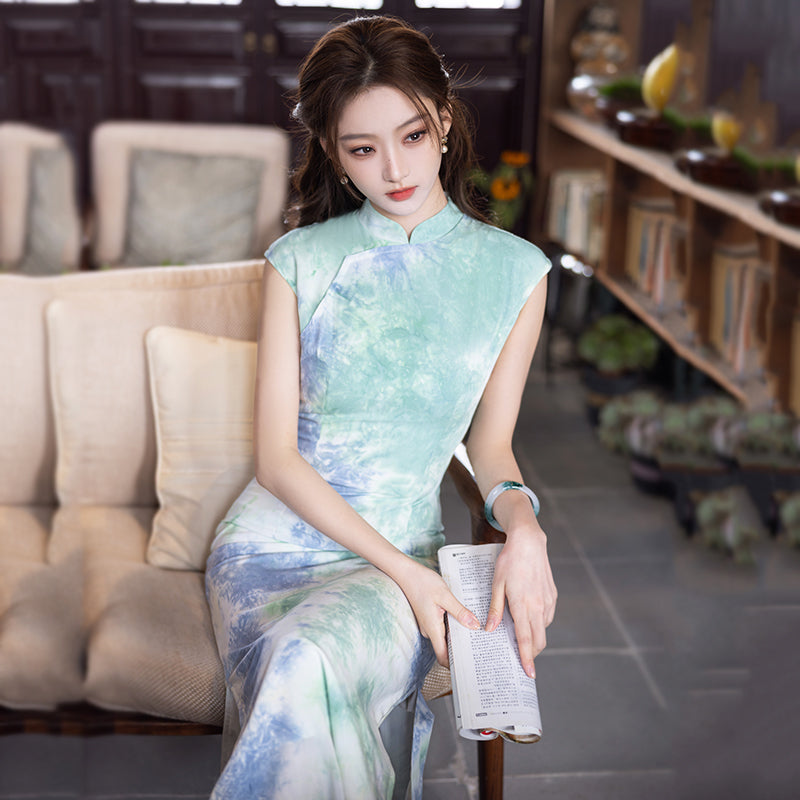 Tiffany - Sleeveless Sky Blue Cheongsam
