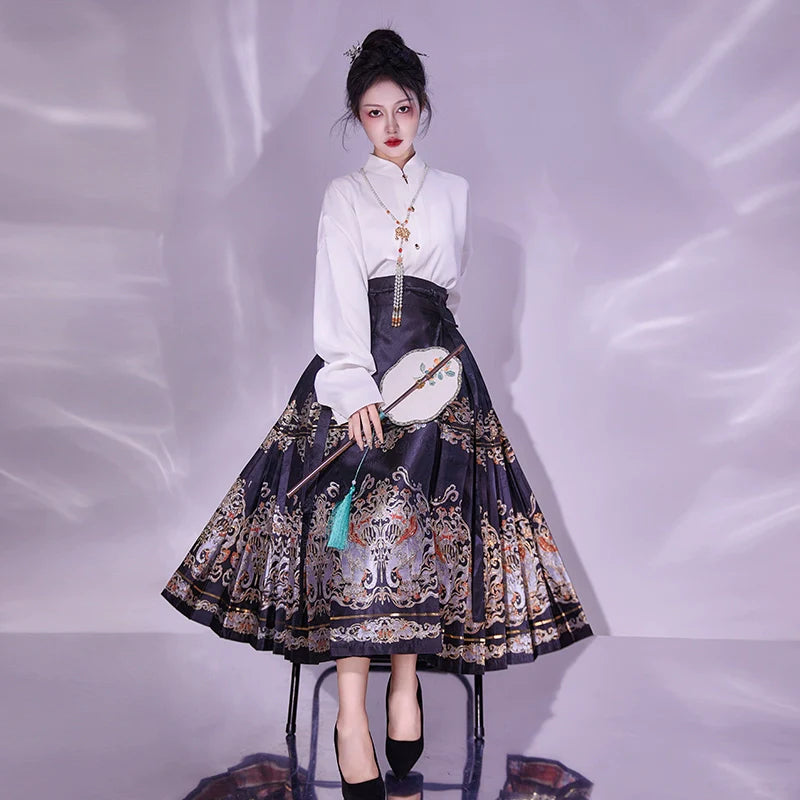 Ming Dynasty Modern Hanfu, Mamianqun, Auspicious Elephant 太平有象