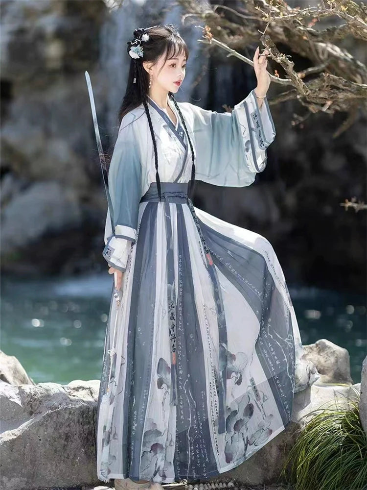 Lian Rong 莲蓉 - Wei Jin Swordsman Style Qiyao Ruqun