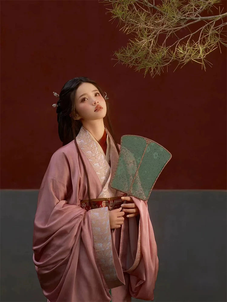 Cherry - Warring States and Han Dynasty Straight Hem Robe