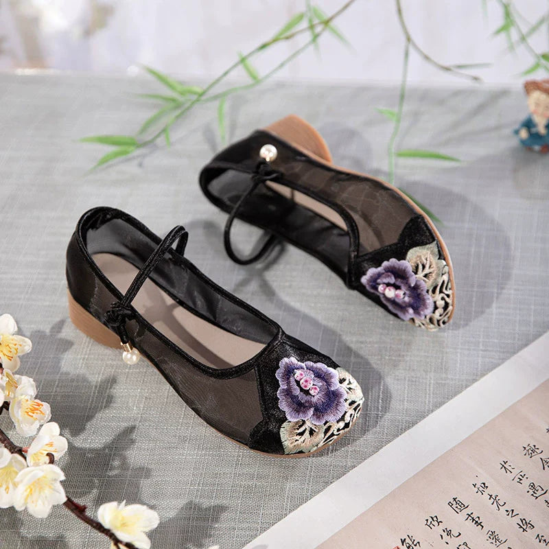 Camila - Embroidered Sheer Chinese Style Shoes