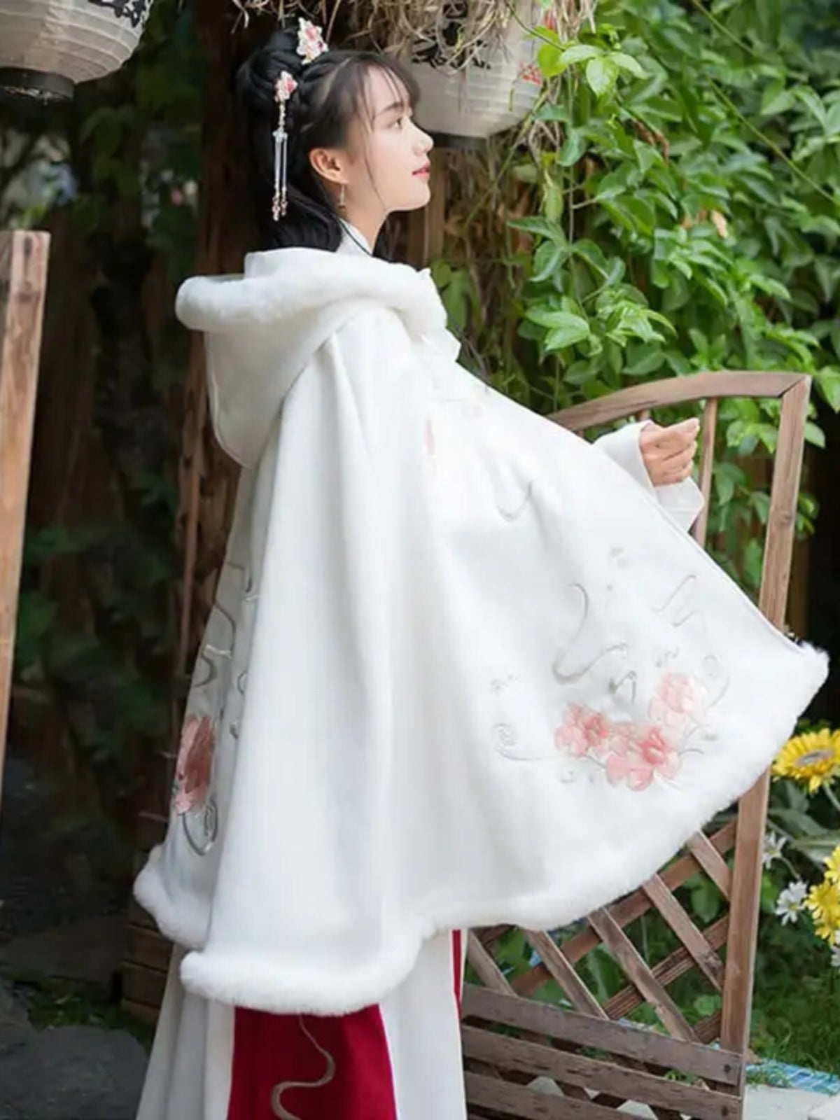 Flowers - Plus-size Hooded Fleece Cloak for Hanfu