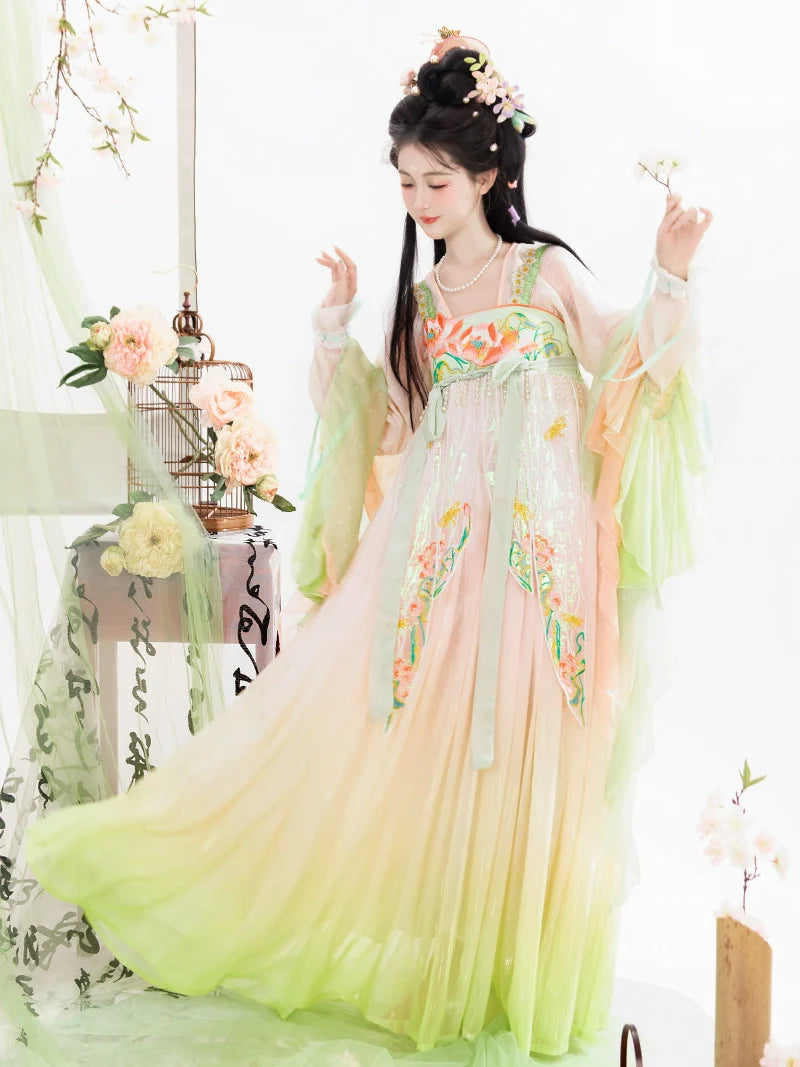 Fairy Words 花仙辞 - Tang Dynasty Style Qixiong Ruqun