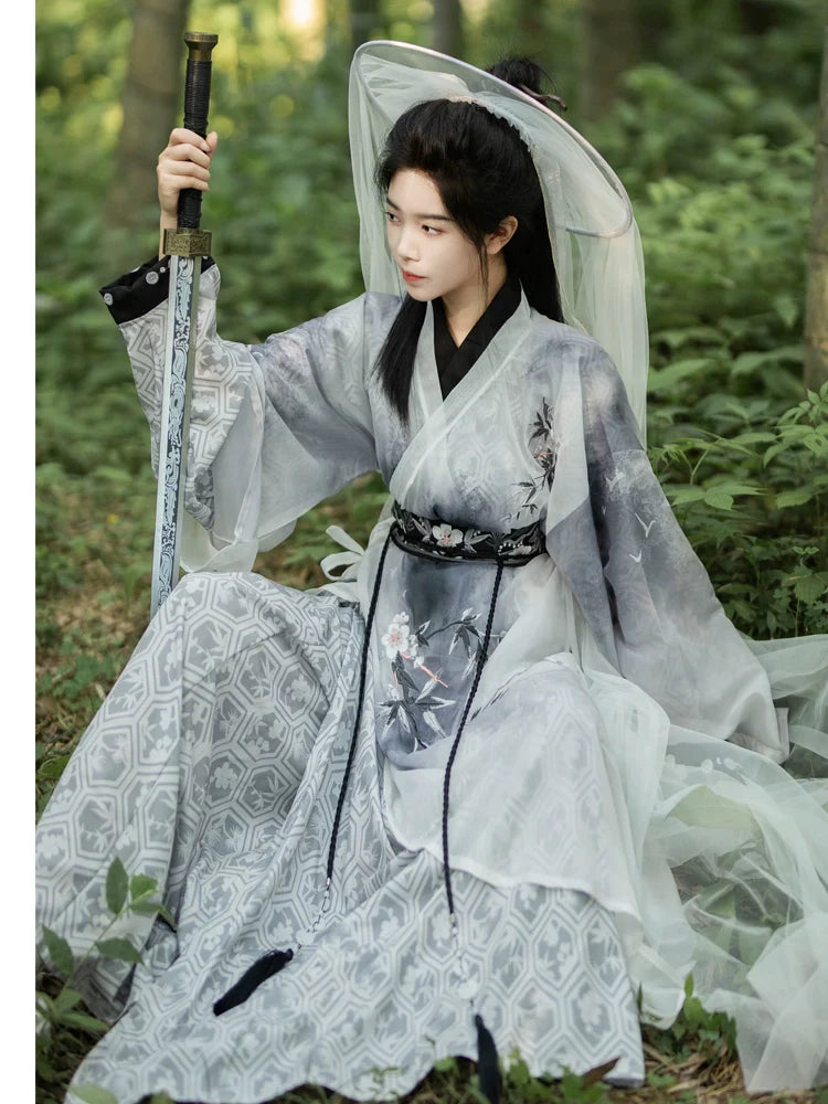 The Sword Spirit - Warring States and Han Dynasty Straight Hem Robe