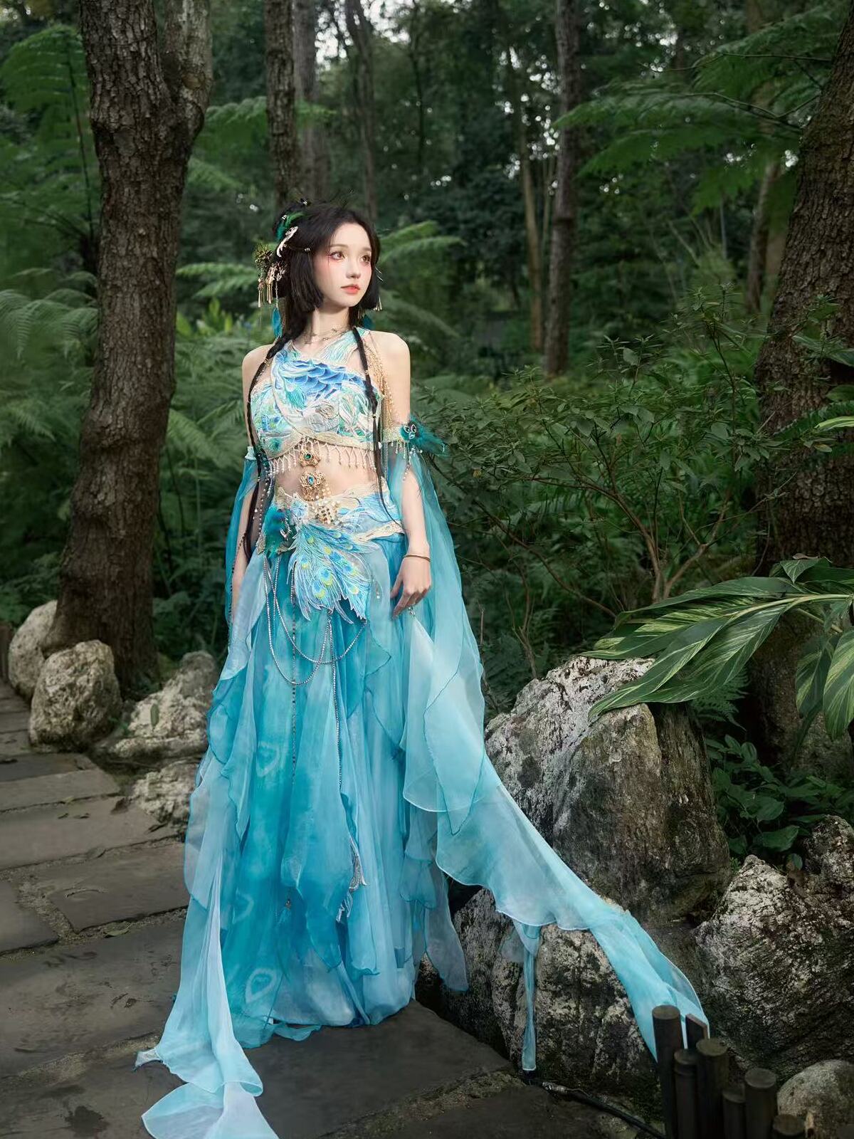 Peacock 孔雀 - Dunhuang Goddess Feitian Tang Dynasty Costume