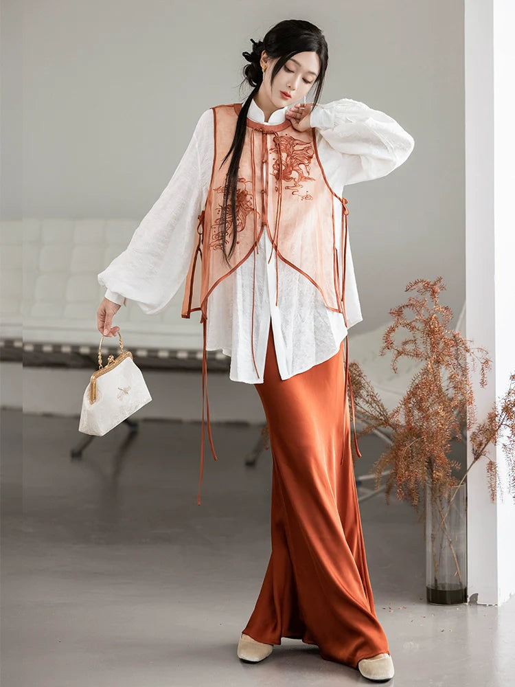 Ming Dynasty x Modern Hanfu: Dreaming Carp 梦鲤 (Preorder)