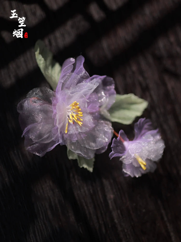 Hair Clips: Hibiscus