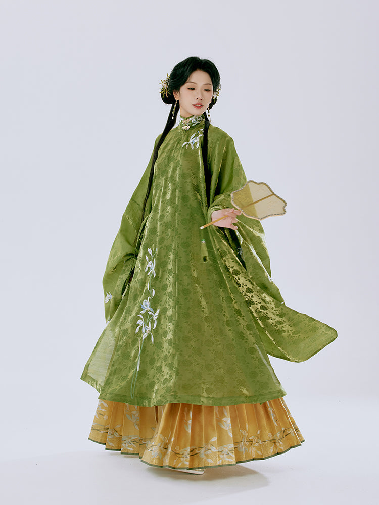 Yougu 幽谷 - Robe & Mamianqun Ming Dynasty Hanfu Set