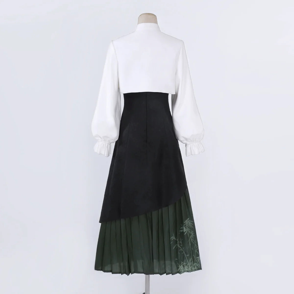 New Chinese Style Outfit: Snow in the Bamboo Ravine 竹涧雪