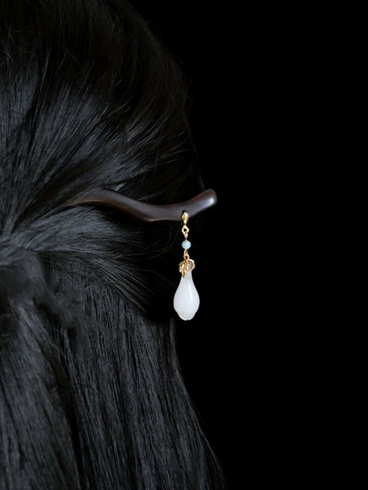 Ebony Hair Stick: Magnolia