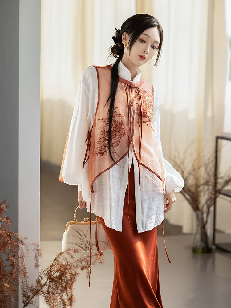 Ming Dynasty x Modern Hanfu: Dreaming Carp 梦鲤 (Preorder)