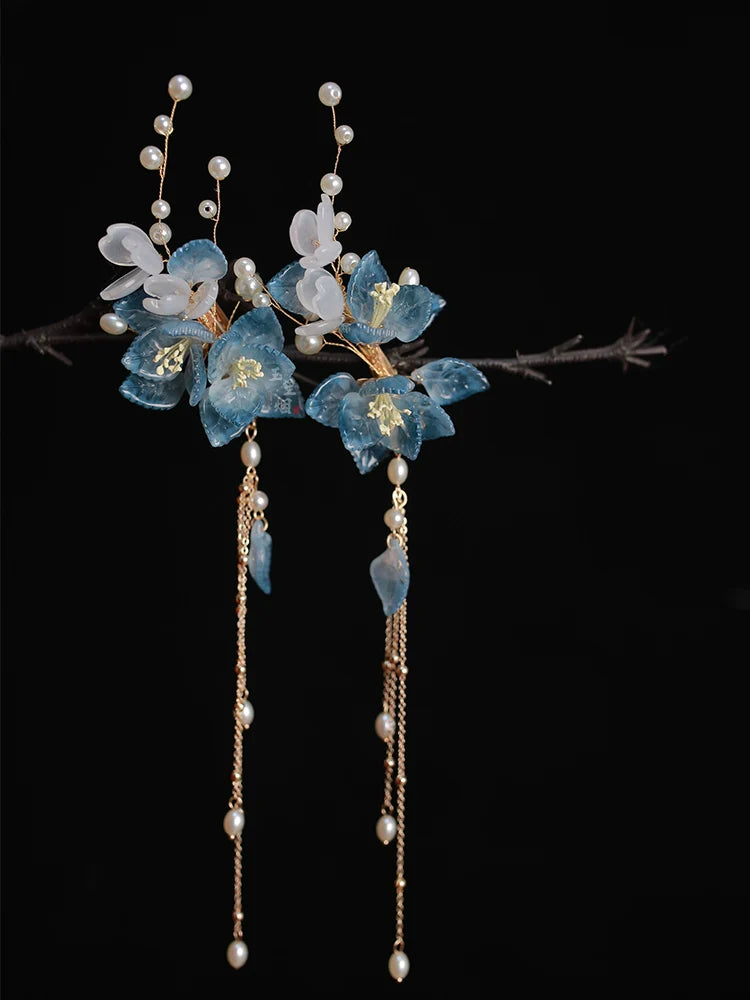 Hair Clips: Elina