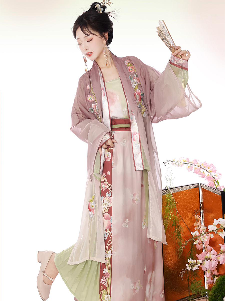Tao Yan 桃研 - Song Dynasty Style Qiyao Ruqun Hanfu