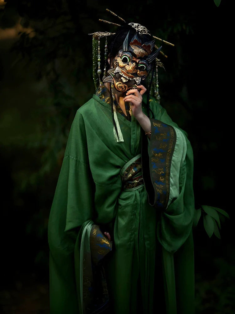 Peacock Shaman - Warring States and Han Dynasty Straight Hem Robe