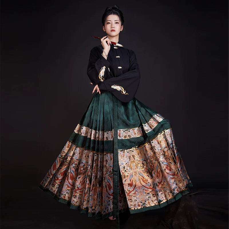 Ming Dynasty Modern Hanfu, Mamianqun, Nuwa Mending the Sky 女娲补天